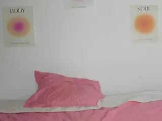 Ana-From-Heaven's Live Sex Cam Show
