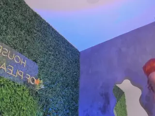 crazyorange's Live Sex Cam Show