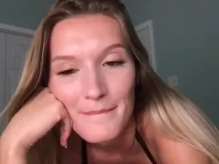 nancy-babe20's Live Sex Cam Show
