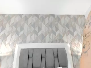 anaiscooper10's Live Sex Cam Show