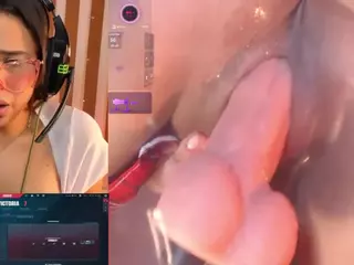 CookiesAndBoots's Live Sex Cam Show