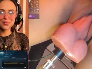 CookiesAndBoots's Live Sex Cam Show