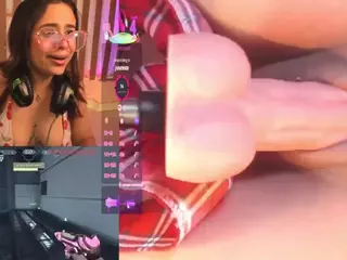 CookiesAndBoots's Live Sex Cam Show