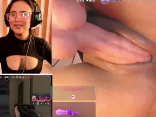 CookiesAndBoots's Live Sex Cam Show