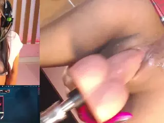 CookiesAndBoots's Live Sex Cam Show