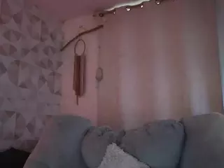 Elissecinnamon's Live Sex Cam Show