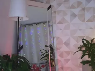 Elissecinnamon's Live Sex Cam Show