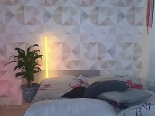 Elissecinnamon's Live Sex Cam Show