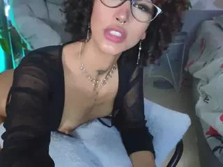 Elissecinnamon's Live Sex Cam Show