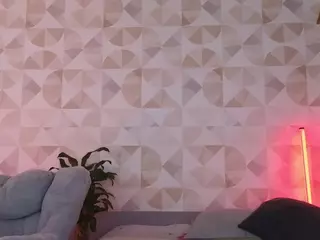 Elissecinnamon's Live Sex Cam Show