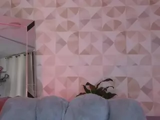 Elissecinnamon's Live Sex Cam Show