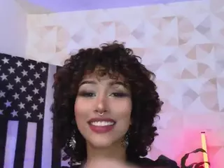 Elissecinnamon's Live Sex Cam Show