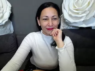 LiluGrants's Live Sex Cam Show