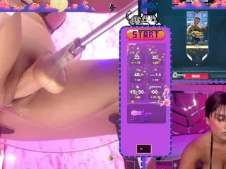 SaraHillGames's Live Sex Cam Show
