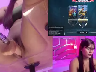 SaraHillGames's Live Sex Cam Show