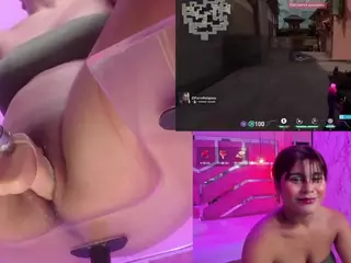 SaraHillGames's Live Sex Cam Show