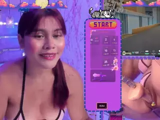 SaraHillGames's Live Sex Cam Show