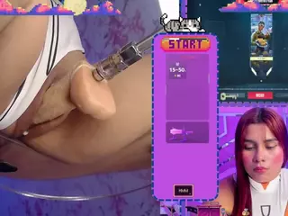 SaraHillGames's Live Sex Cam Show