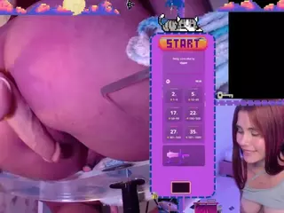SaraHillGames's Live Sex Cam Show