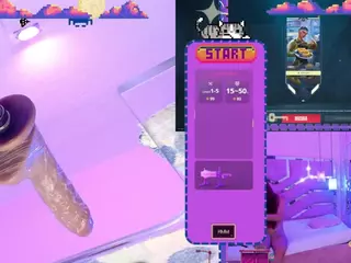 SaraHillGames's Live Sex Cam Show