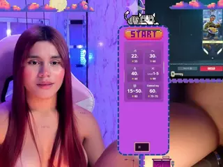 SaraHillGames's Live Sex Cam Show
