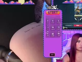 SaraHillGames's Live Sex Cam Show