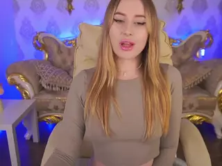 LinaNight's Live Sex Cam Show
