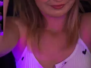 SofieBloom's Live Sex Cam Show