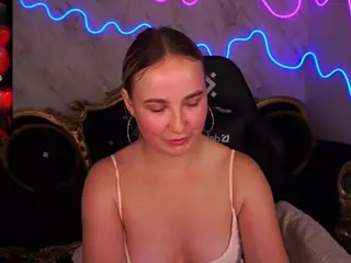 SofieBloom's Live Sex Cam Show