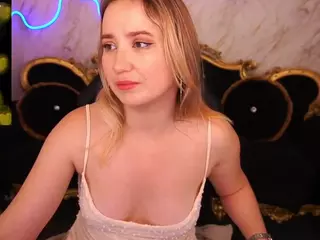 SofieBloom's Live Sex Cam Show