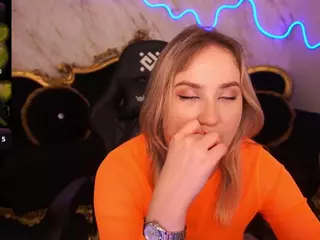 SofieBloom's Live Sex Cam Show