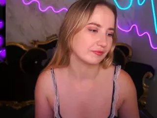 SofieBloom's Live Sex Cam Show