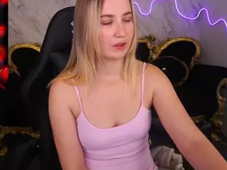 SofieBloom's Live Sex Cam Show