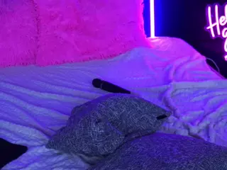 GraceHotDavies's Live Sex Cam Show