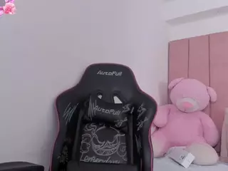 lilithnoahh's Live Sex Cam Show