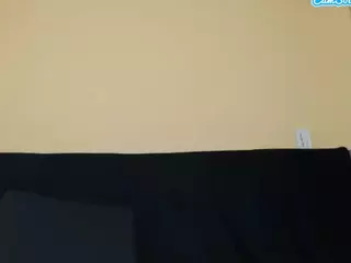 Selene-32's Live Sex Cam Show