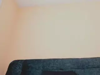 Selene-32's Live Sex Cam Show