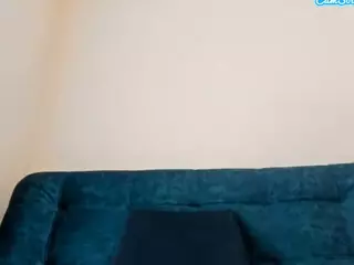 Selene-32's Live Sex Cam Show