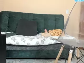 Selene-32's Live Sex Cam Show