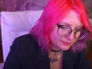 CoolTatiss's Live Sex Cam Show