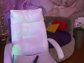 CoolTatiss's Live Sex Cam Show