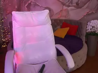 CoolTatiss's Live Sex Cam Show