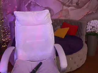 CoolTatiss's Live Sex Cam Show