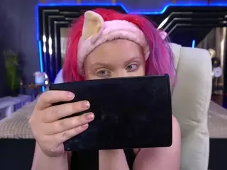 CoolTatiss's Live Sex Cam Show