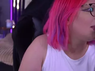 CoolTatiss's Live Sex Cam Show