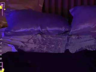 CoolTatiss's Live Sex Cam Show