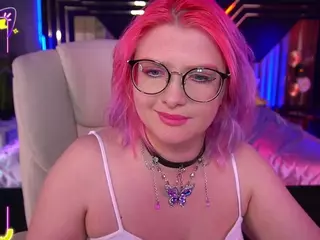 CoolTatiss's Live Sex Cam Show