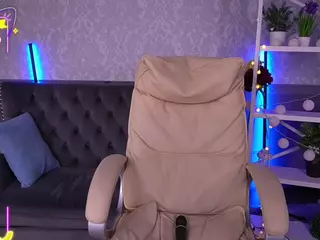 CoolTatiss's Live Sex Cam Show