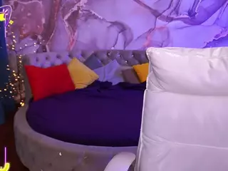 CoolTatiss's Live Sex Cam Show