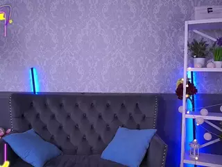 CoolTatiss's Live Sex Cam Show